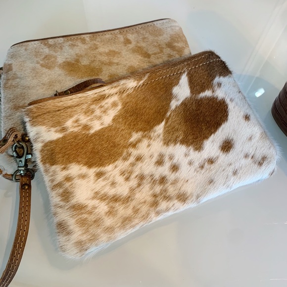 Handbags - Cowhide Wristlet